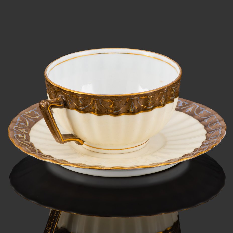Пара чайная, украшенная орнаментальным декором, Carl Friedrich Boseck & Co.
