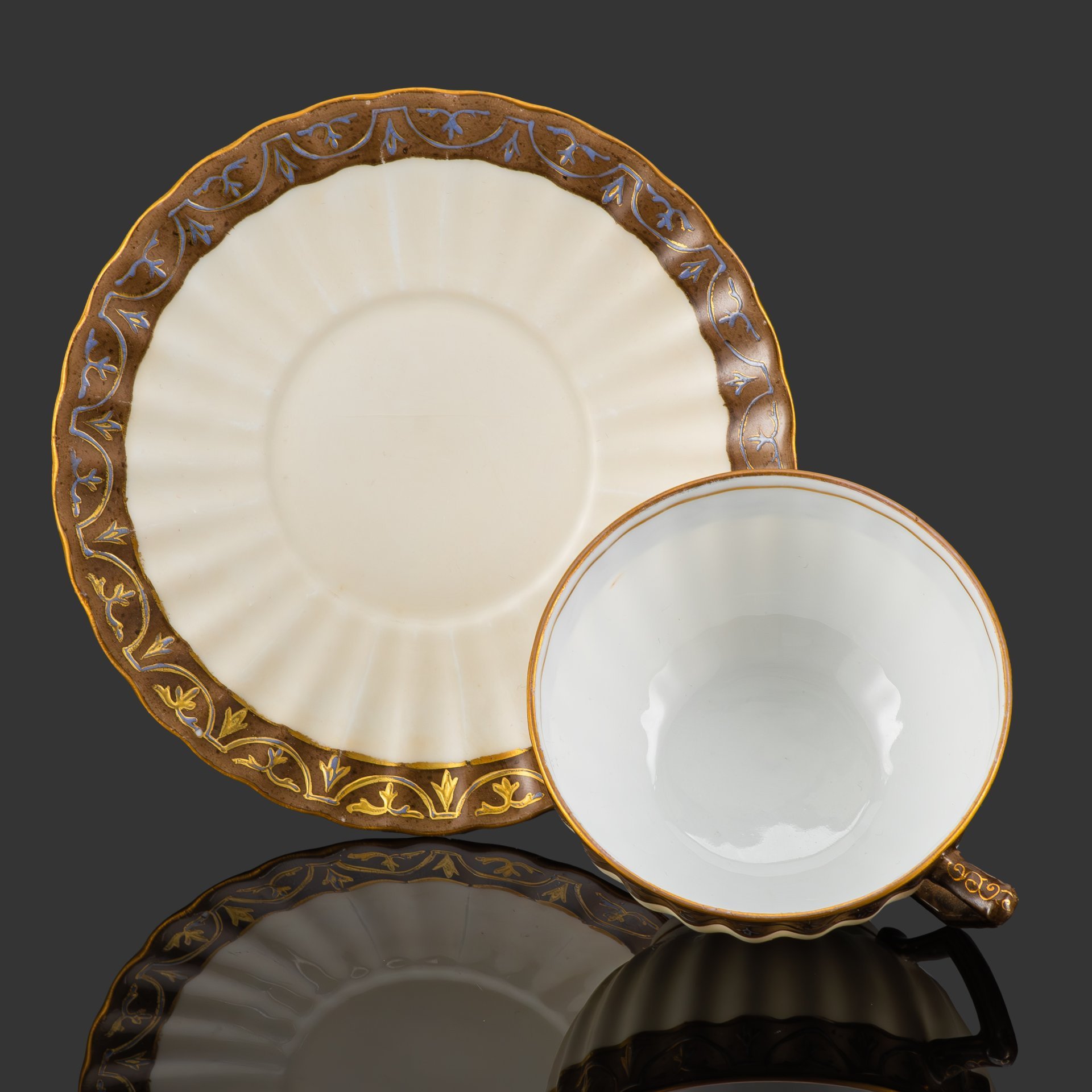 Пара чайная, украшенная орнаментальным декором, Carl Friedrich Boseck & Co.