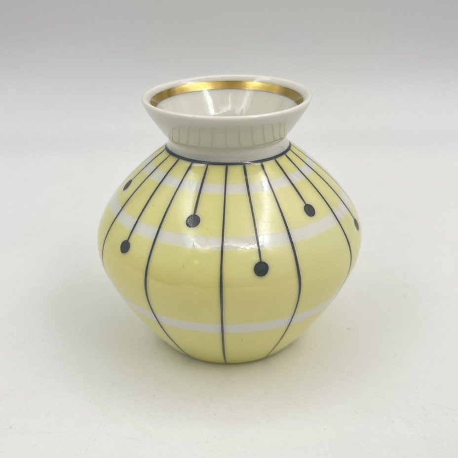 Вазочка миниатюрная