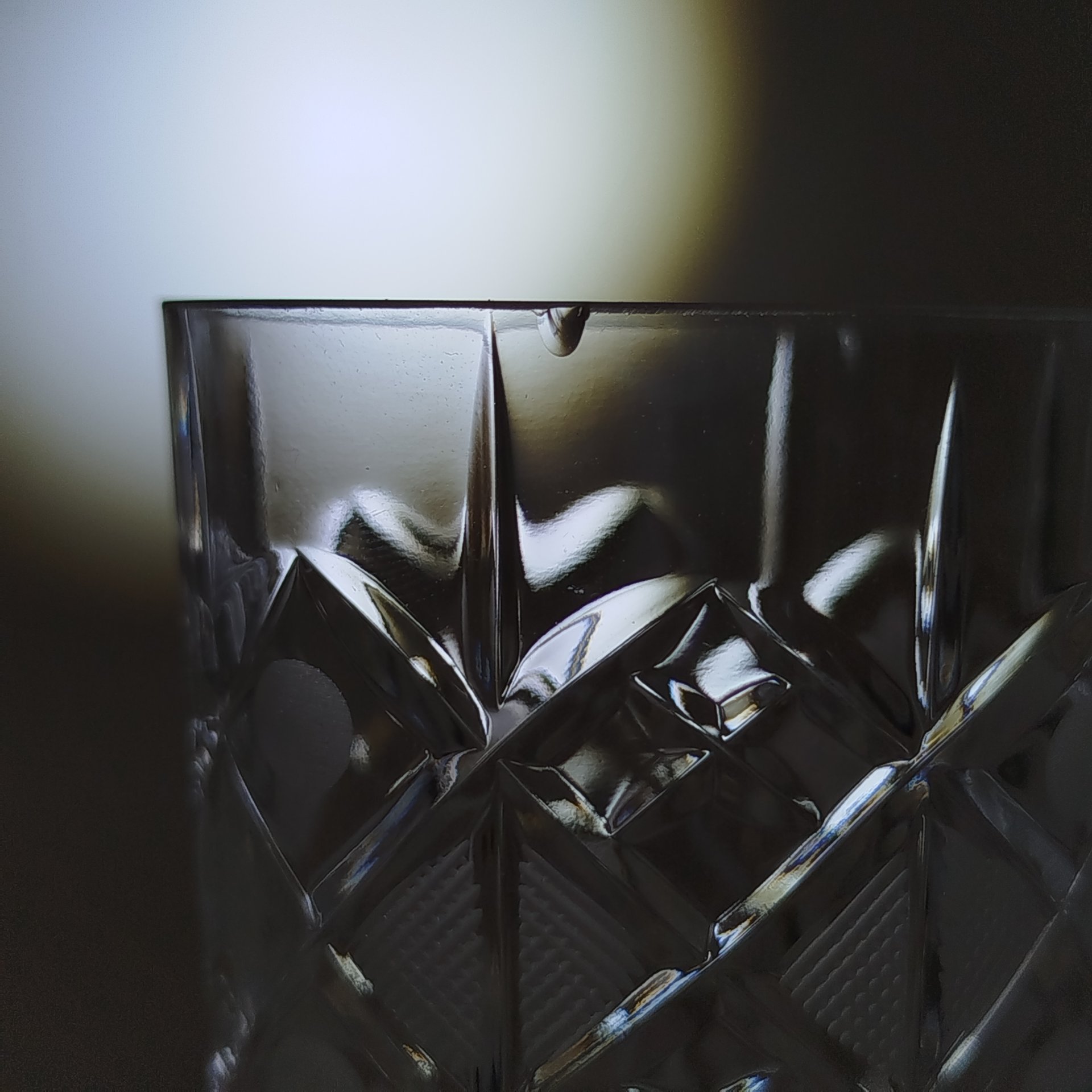 Фужер с рельефным геометрическим декором, хрусталь, алмазная грань, матирование, СССР, 1970-1990 гг.