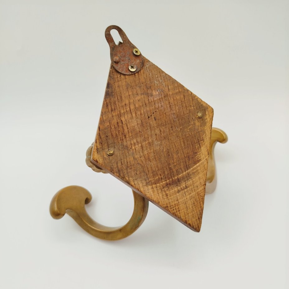 Вешалка (крючок)