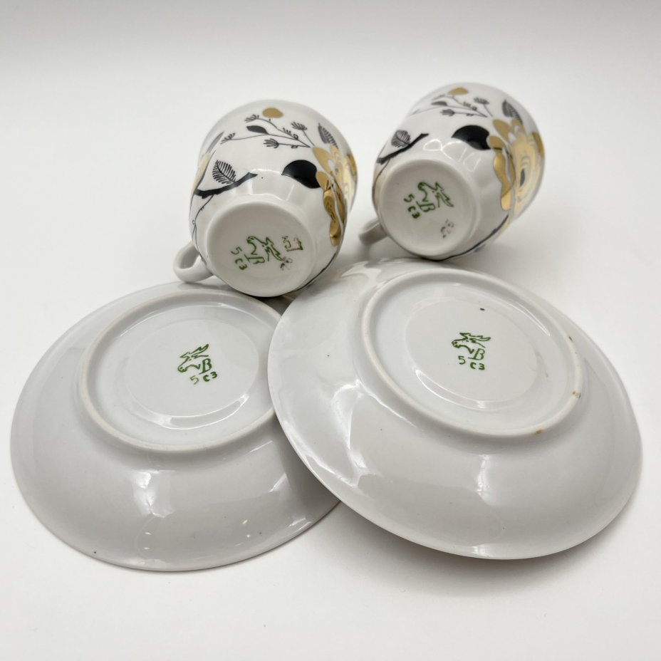 Набор из 2-х кофейных пар "Золотая роза", фарфор, деколь, золочение, Дмитровский фарфоровый завод (ДФЗ Вербилки), СССР, 1965-1991 гг.