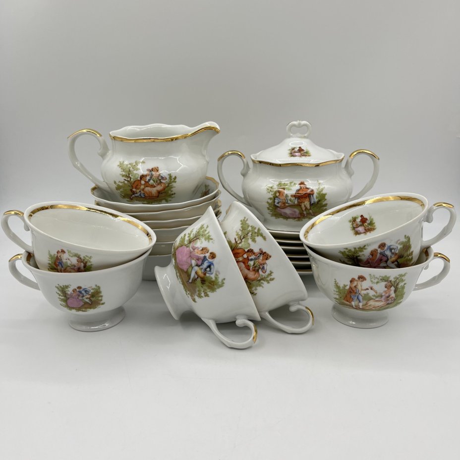 Сервиз чайный с изображением галантных сцен на 6 персон, без чайника (20 предметов), Karolina (Фарфоровая мануфактура «Каролина»
