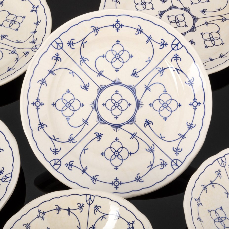 Набор обеденный на 4 персоны (4 обеденных тарелки и 2 салатника), English Ironstone Tableware (EIT), фаянс