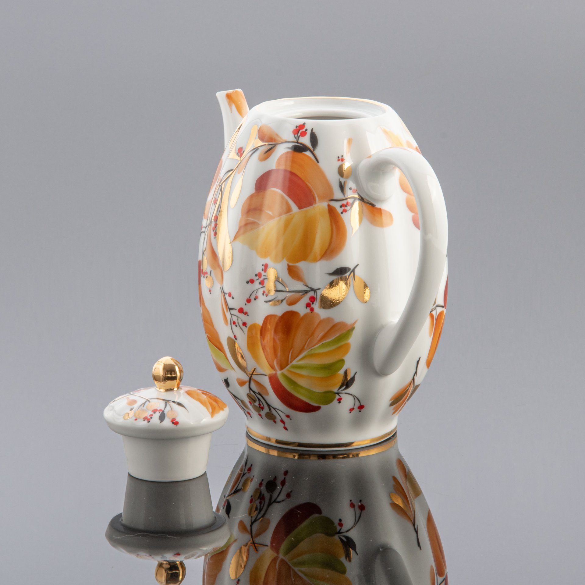 Кофейник "Осень", Ленинградский фарфоровый завод (ЛФЗ)