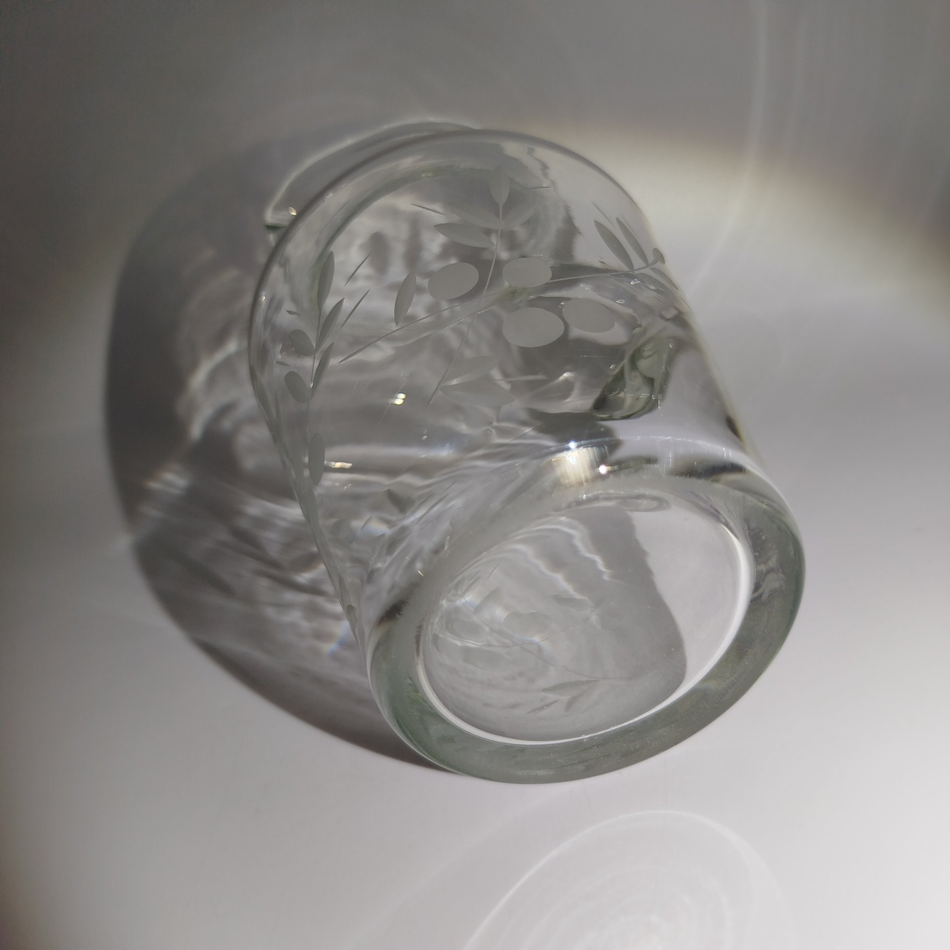 Кувшин с декором в виде веточек, стекло, алмазная грань, СССР, 1970-1990 гг.