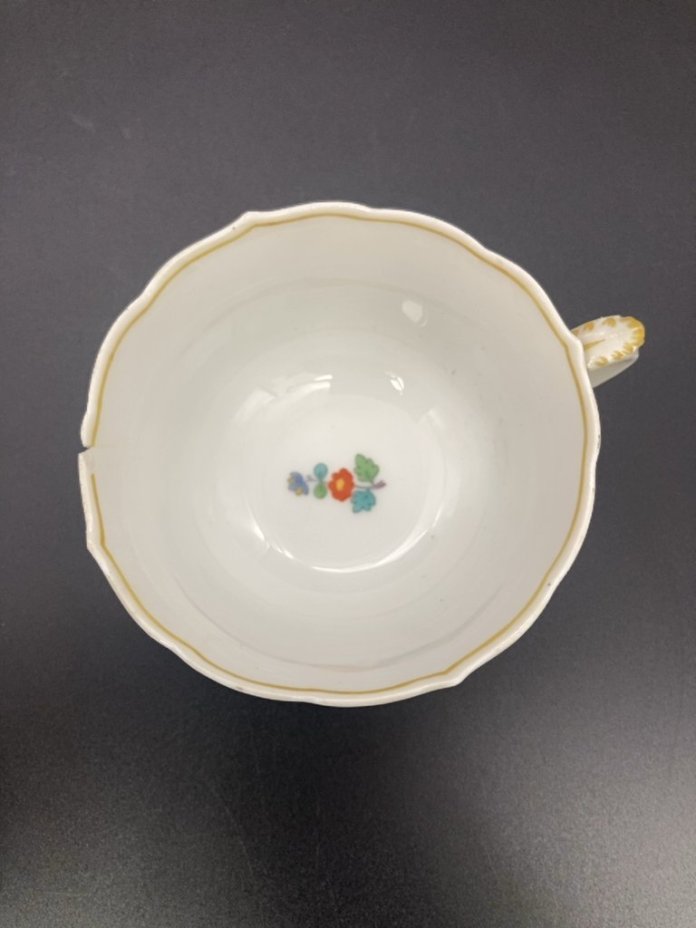 Чашка с росписью, Meissen (Мейсенский фарфор)