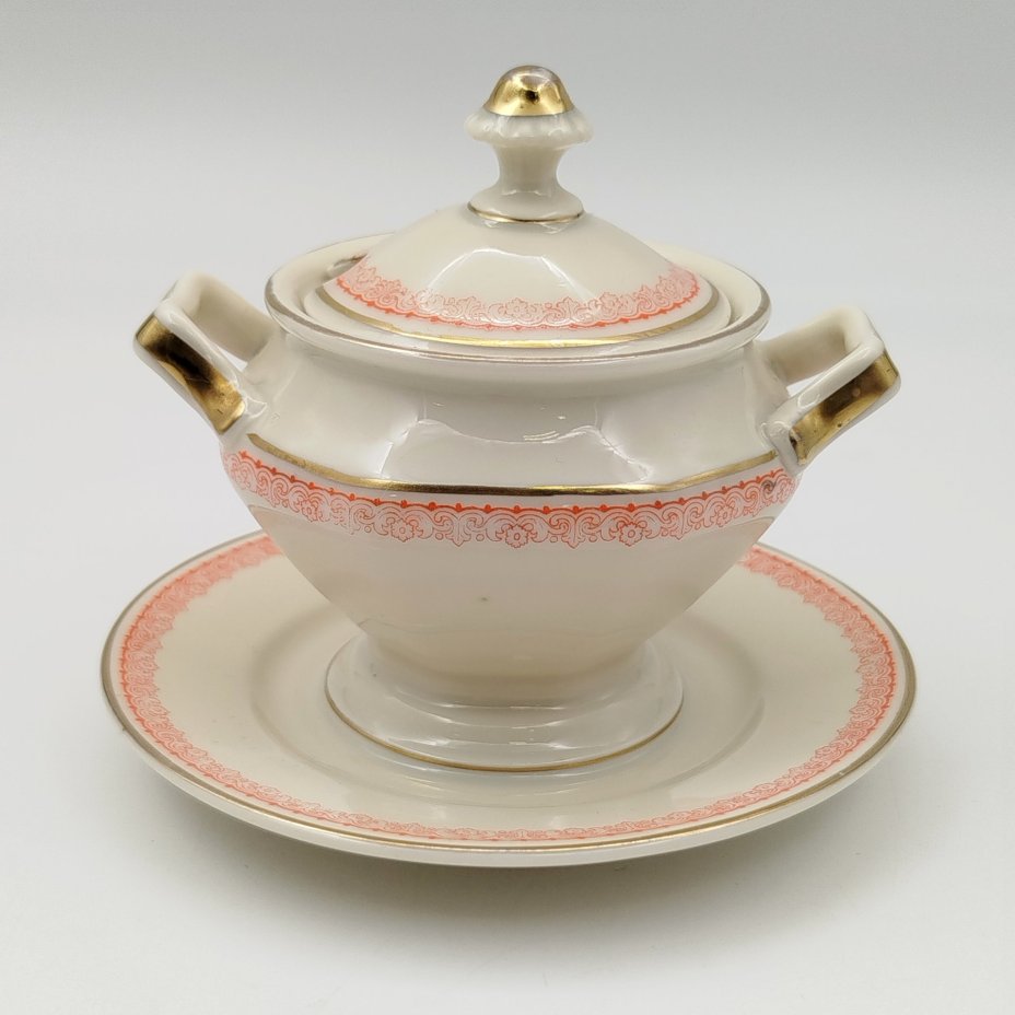 Горчичница, украшенная растительным орнаментом, фарфор, деколь, золочение, Rosenthal (Розенталь), Германия, 1940-1941 гг.