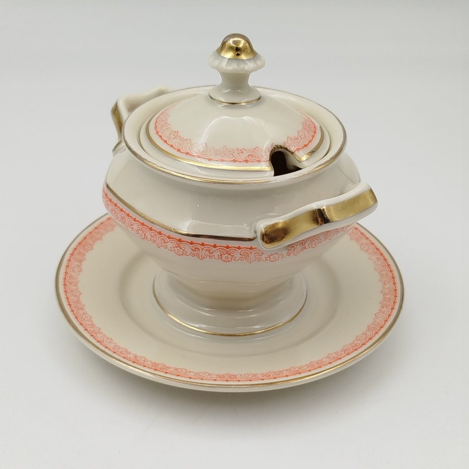 Горчичница, украшенная растительным орнаментом, фарфор, деколь, золочение, Rosenthal (Розенталь), Германия, 1940-1941 гг.