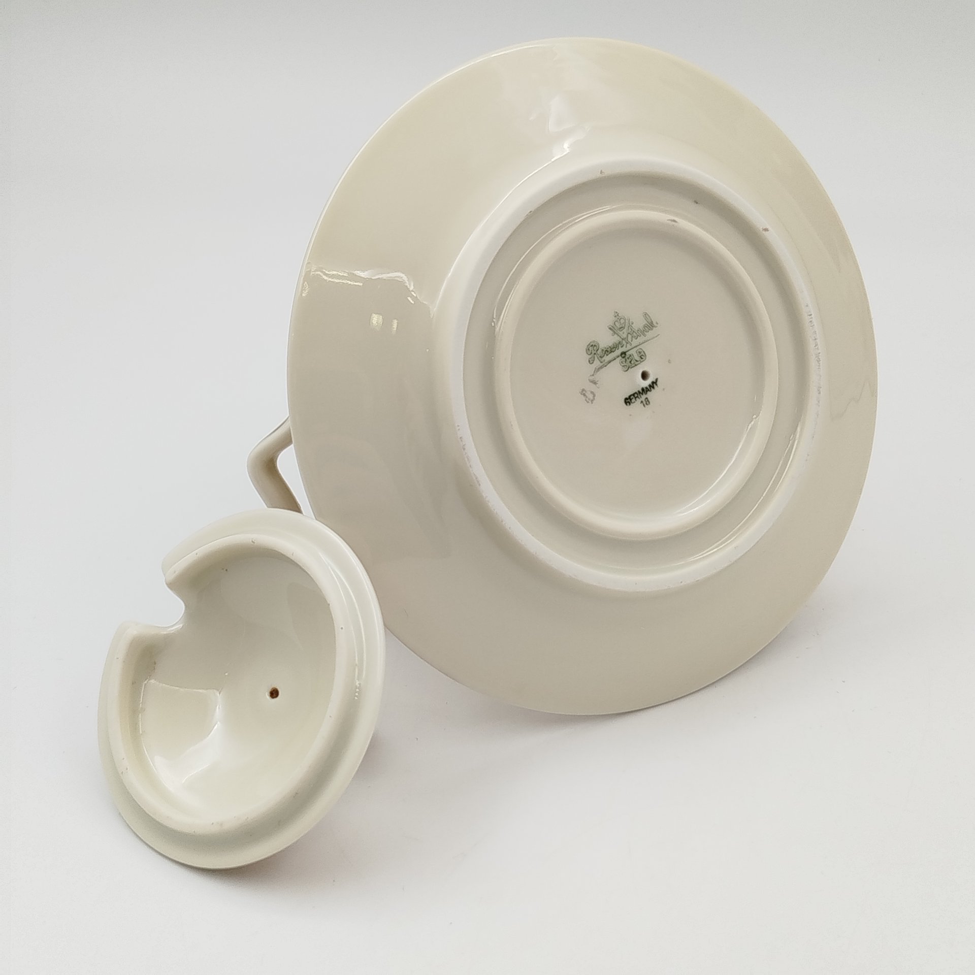 Горчичница, украшенная растительным орнаментом, фарфор, деколь, золочение, Rosenthal (Розенталь), Германия, 1940-1941 гг.