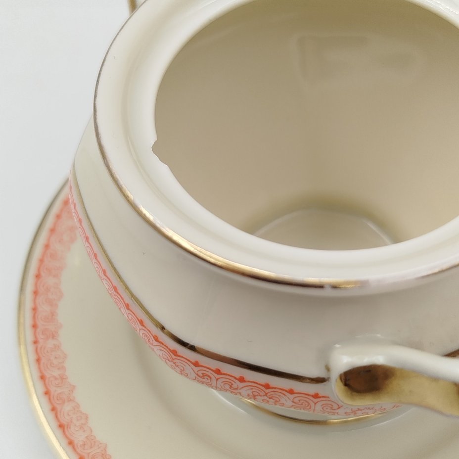 Горчичница, украшенная растительным орнаментом, фарфор, деколь, золочение, Rosenthal (Розенталь), Германия, 1940-1941 гг.