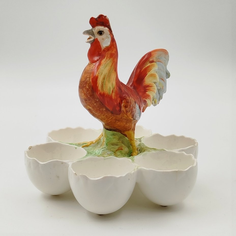 Пашотница (подставка для яиц) с фигуркой петуха, фабрика "Max Roesler"