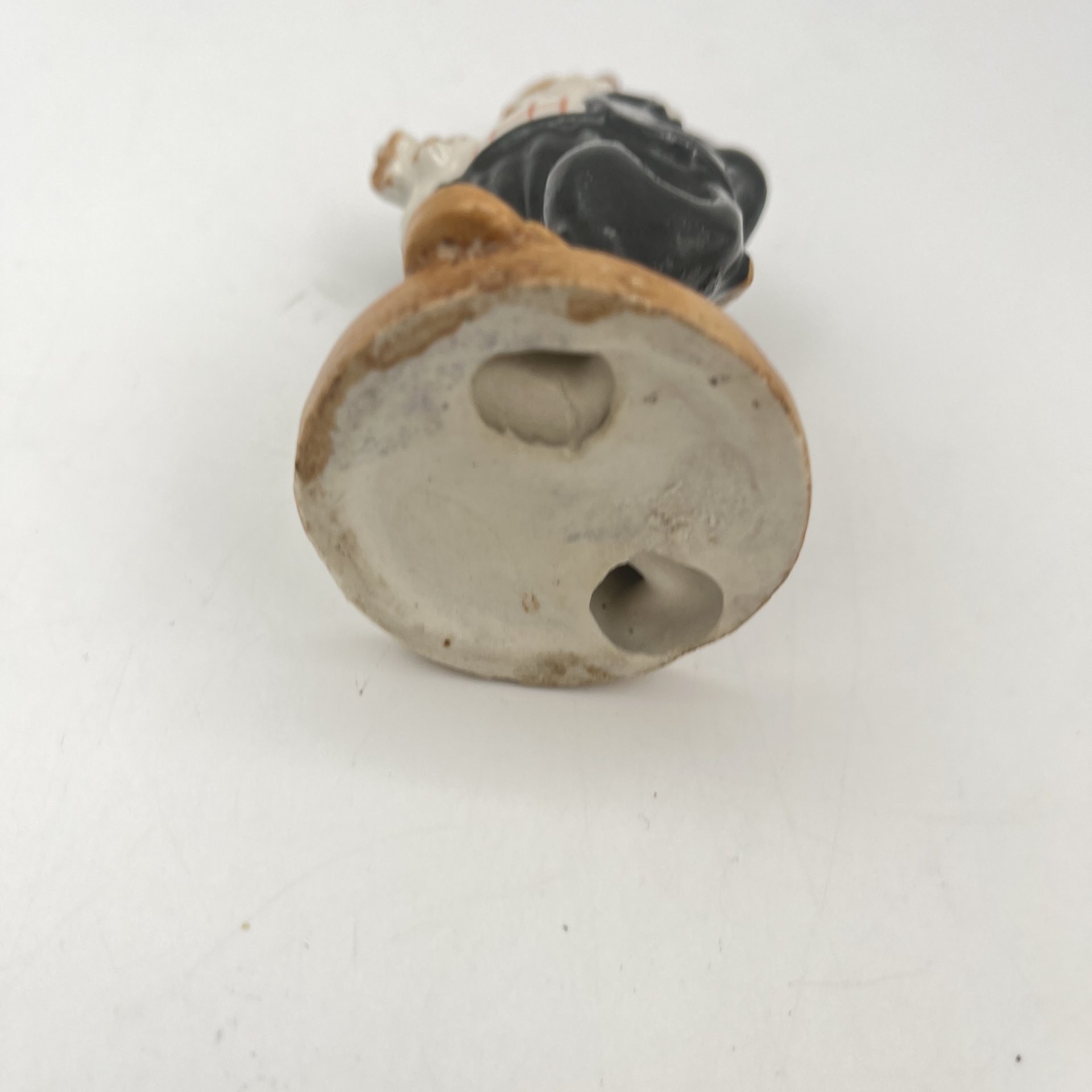 Статуэтка "Клоун Карандаш", автор Г. А. В. Траугот, фарфор, роспись, Артель «Прогресс», СССР, 1950-1960 гг.