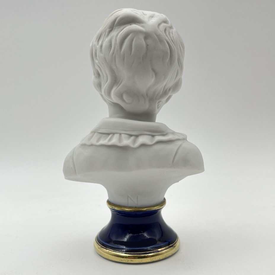 Бюст "Александр Броньяр" ("Мальчик") по мотивам одноименного произведения Жана Антуана Гудона