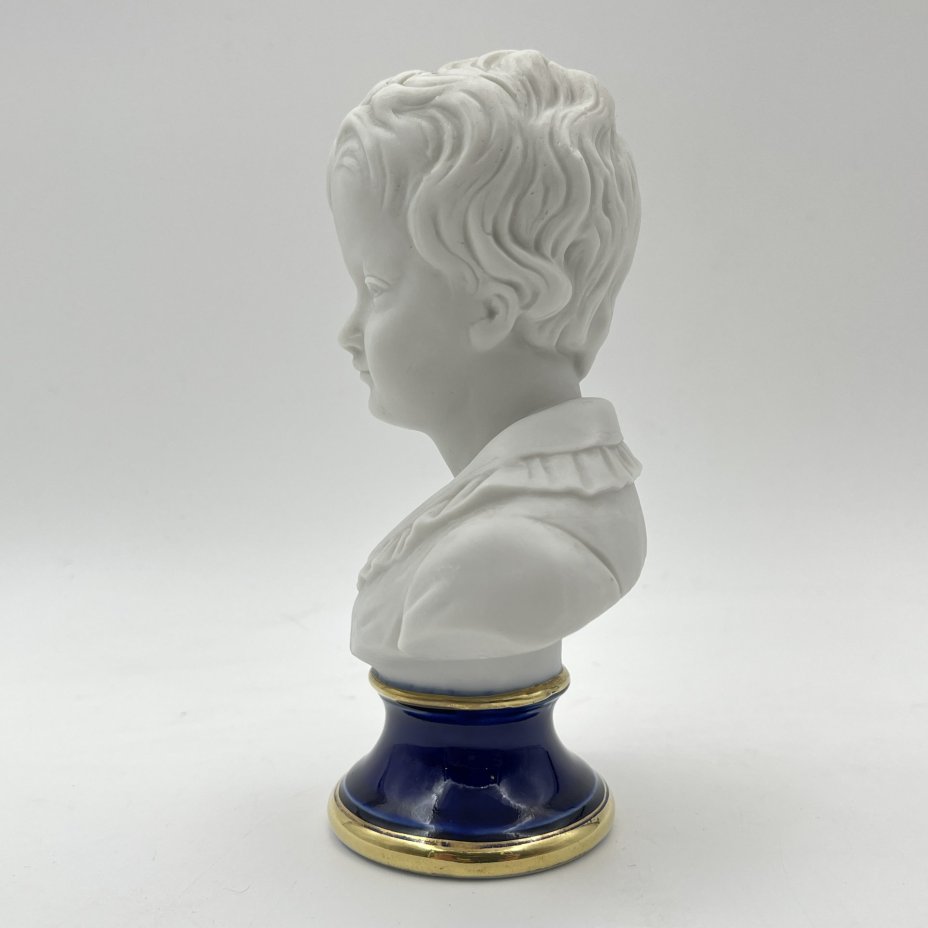 Бюст "Александр Броньяр" ("Мальчик") по мотивам одноименного произведения Жана Антуана Гудона