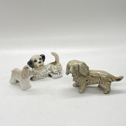 Набор из 3 статуэток собак в подборе, фарфор, роспись, Западная Европа, 1980-2000 гг.