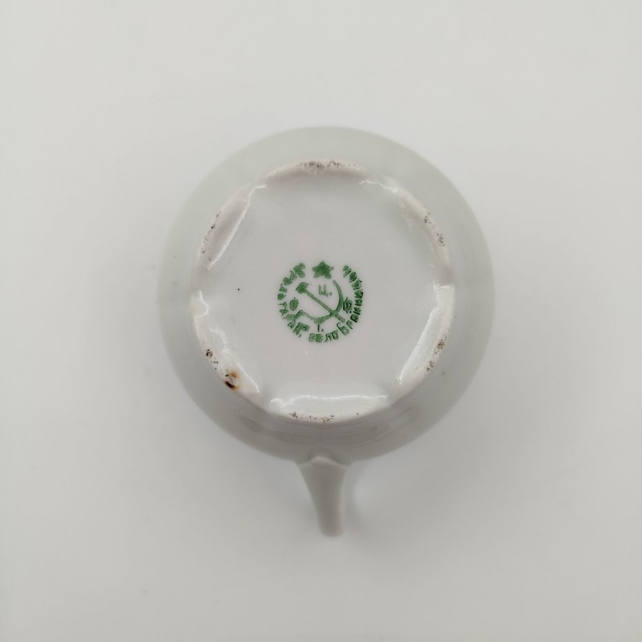 Молочник с декоративным пояском, фарфор, обводка, золочение, Фарфоровый завод «Пролетарий» (Бронница, Мста), СССР, 1927-1930 гг.