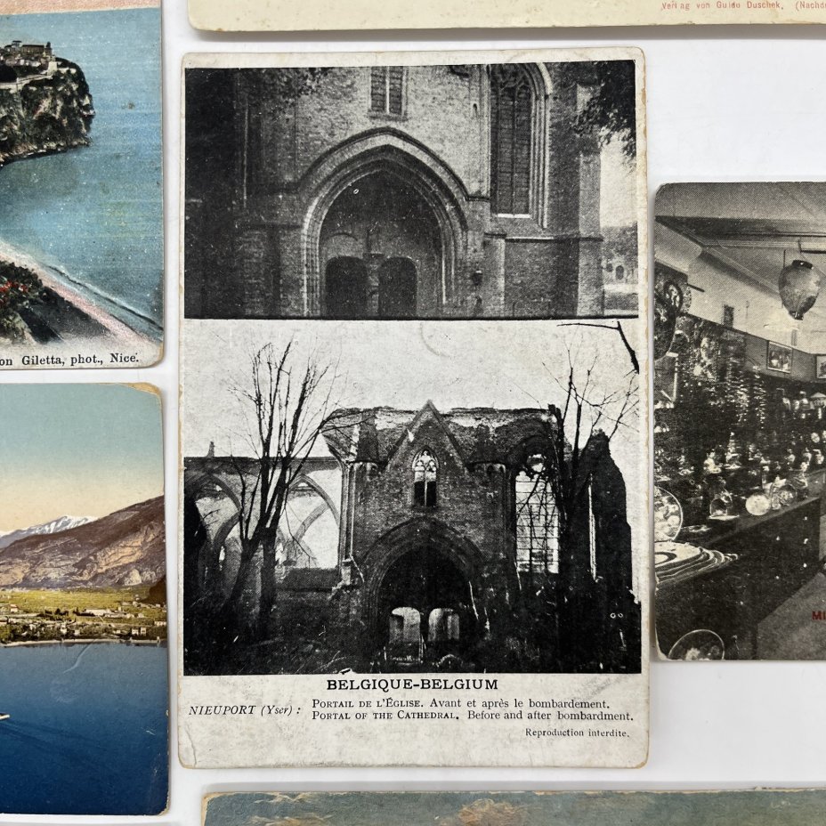 Набор из восьми открыток с архитектурными видами