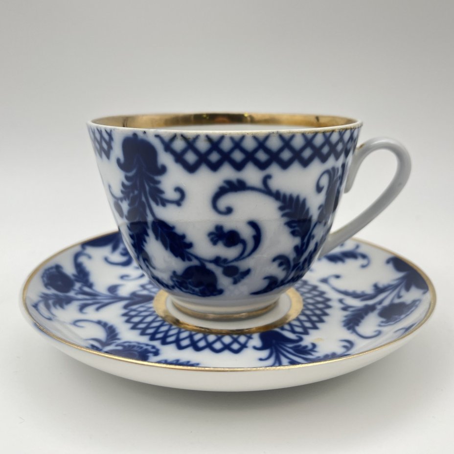 Пара чайная "Синие цветы", фарфор, деколь, золочение, Ленинградский фарфоровый завод (ЛФЗ), СССР, 1970-1986 гг.