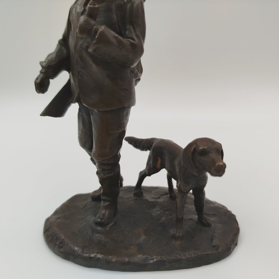 Статуэтка "Охотник с собакой", мастерская Milo, бронза, литье, Италия, 1990-2000 гг.