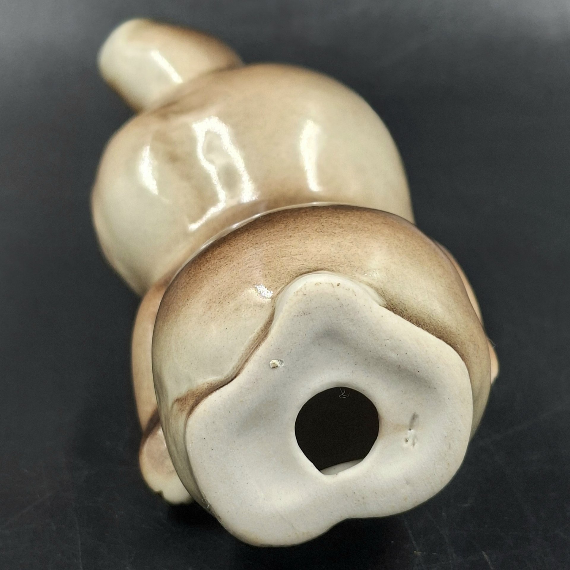 Статуэтка "Олимпийский мишка", скульптор П.П. Веселов, фарфор, аэрография, Ленинградский фарфоровый завод (ЛФЗ), СССР, 1980 г.