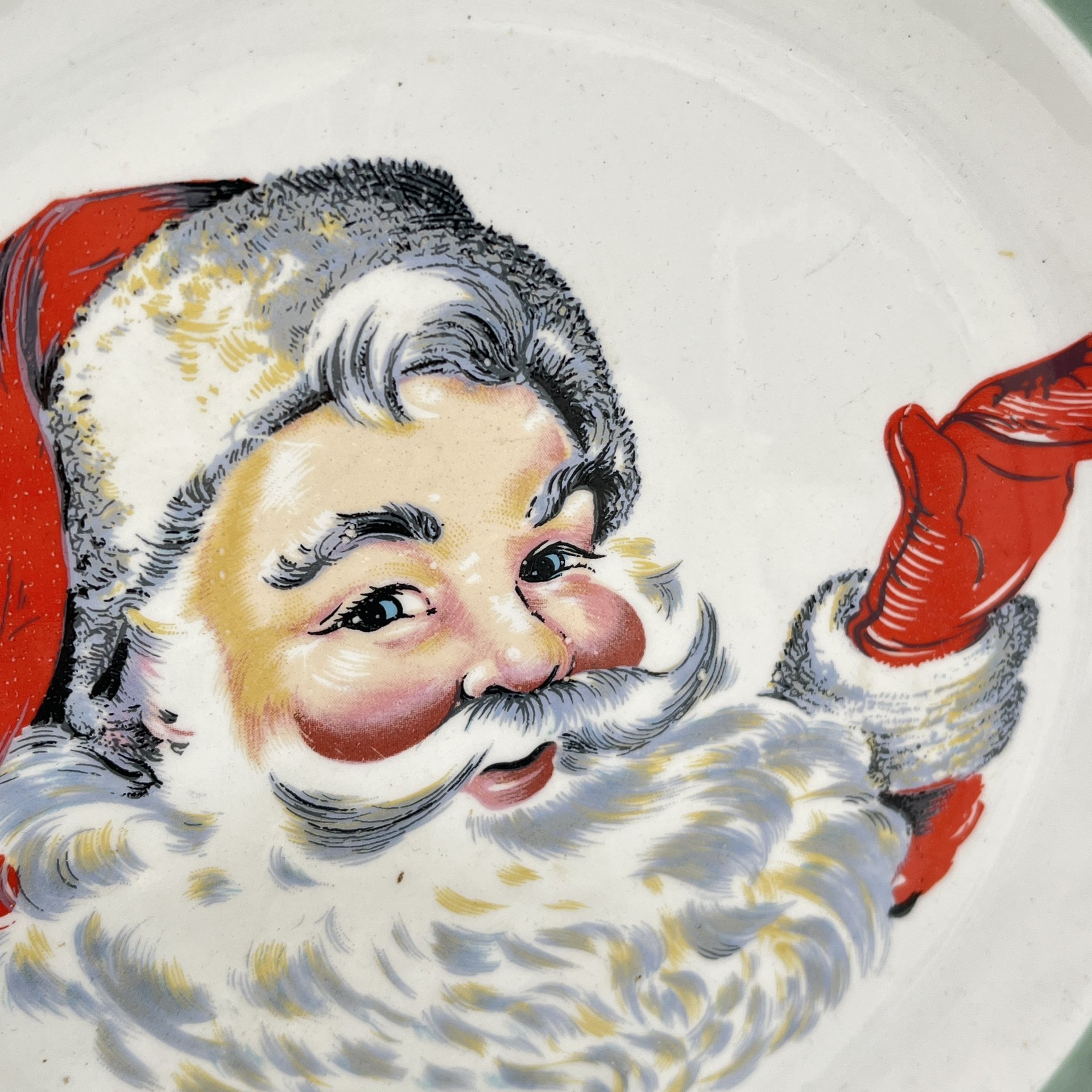 Набор из 2 обеденных тарелок "Санта Клаус", Wood & Sons NHS, фаянс, деколь, Великобритания, 1970-1990 гг.