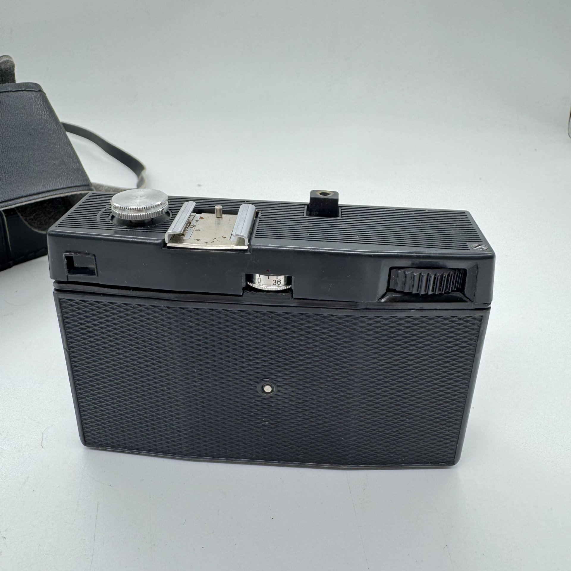 Фотоаппарат "Смена-8" в оригинальном кофре (не работает), ЛОМО (Ленинградское оптико-механическое объединение)