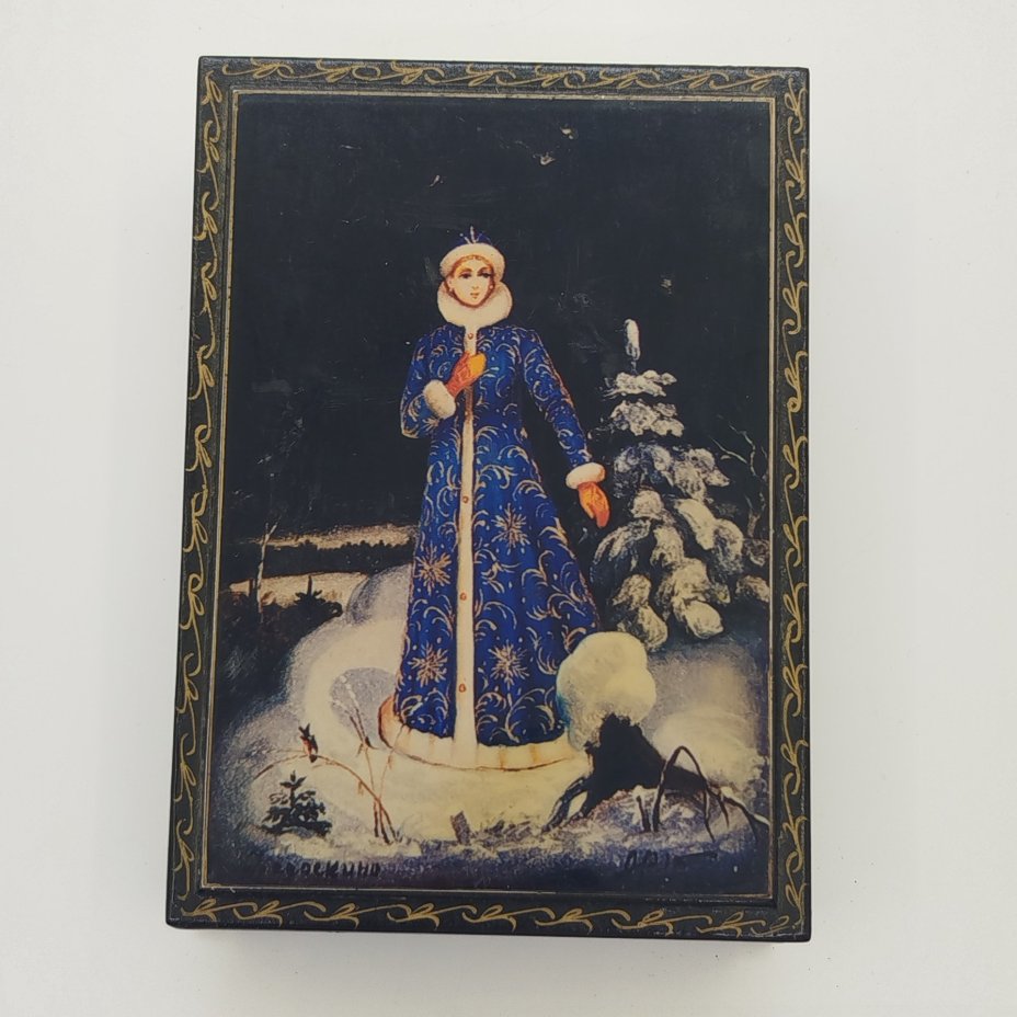 Шкатулка "Снегурочка"