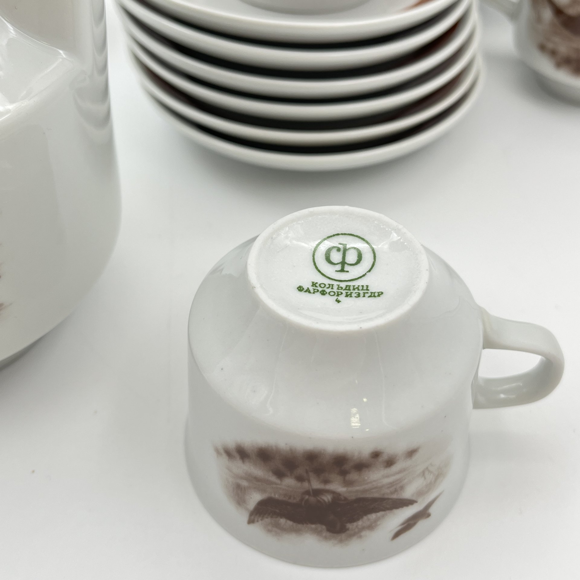 Сервиз кофейный на 6 персон, декорированный изображениями дичи, фарфор, деколь, Colditz (Кольдиц), Германия, 1980-1990 гг.