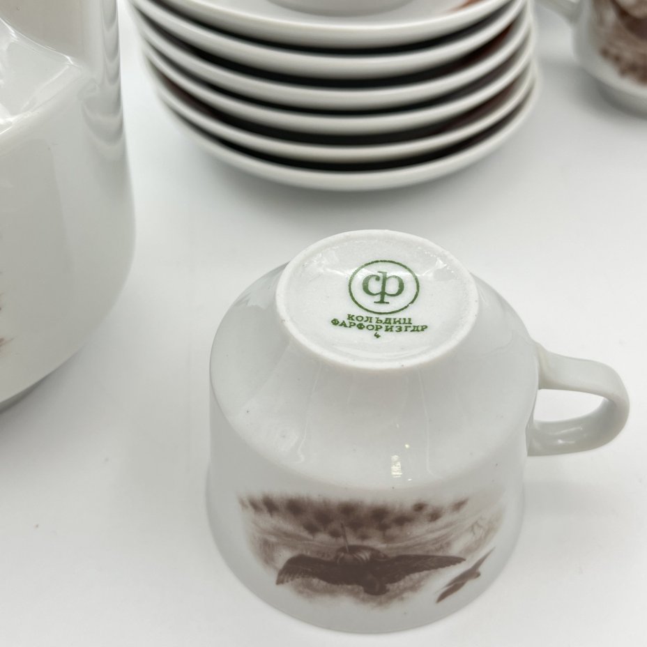 Сервиз кофейный на 6 персон, декорированный изображениями дичи, фарфор, деколь, Colditz (Кольдиц), Германия, 1980-1990 гг.