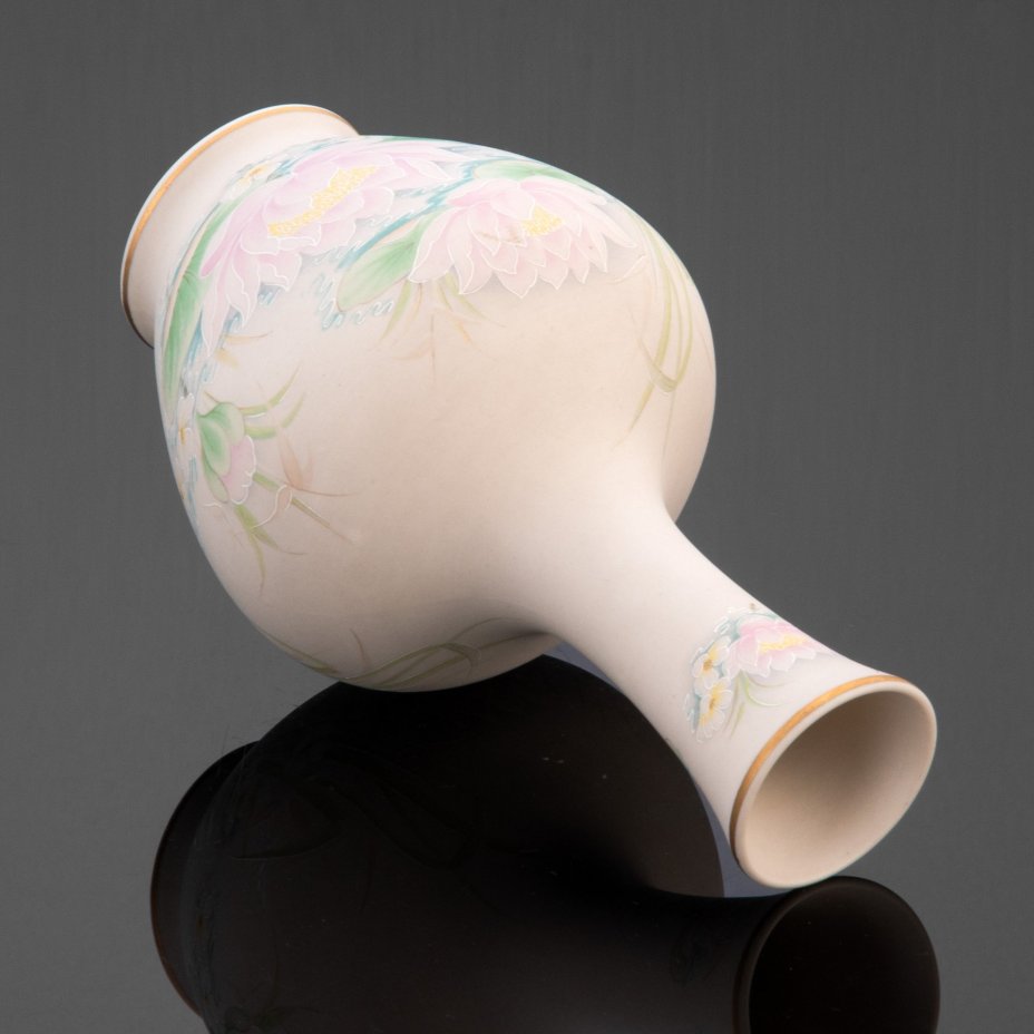 Ваза с изображением кувшинок, Porcelanas Ibis Aveiro Portugal