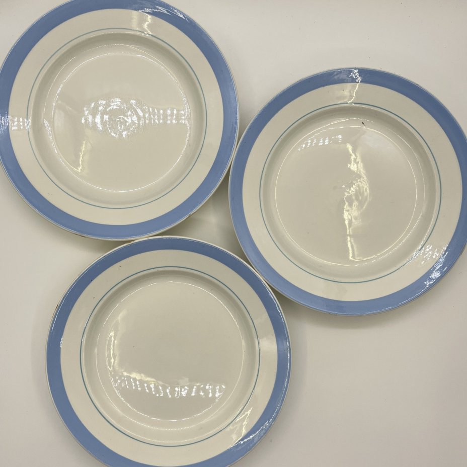 Набор из 5-ти тарелок (блюдо, суповая тарелка и 3 обеденных тарелки), в подборе, фаянс, Конаковский фаянсовый завод им. М.И. Калинина (ЗиК Конаково), СССР, 1974-1991 гг.