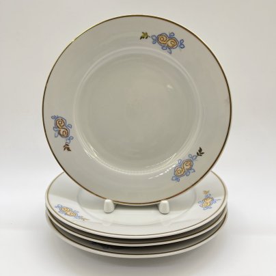 Набор десертных тарелок с цветочным декором на 4 персоны, фарфор, деколь, золочение, Барановский фарфоровый завод, СССР, 1960-1970 гг.
