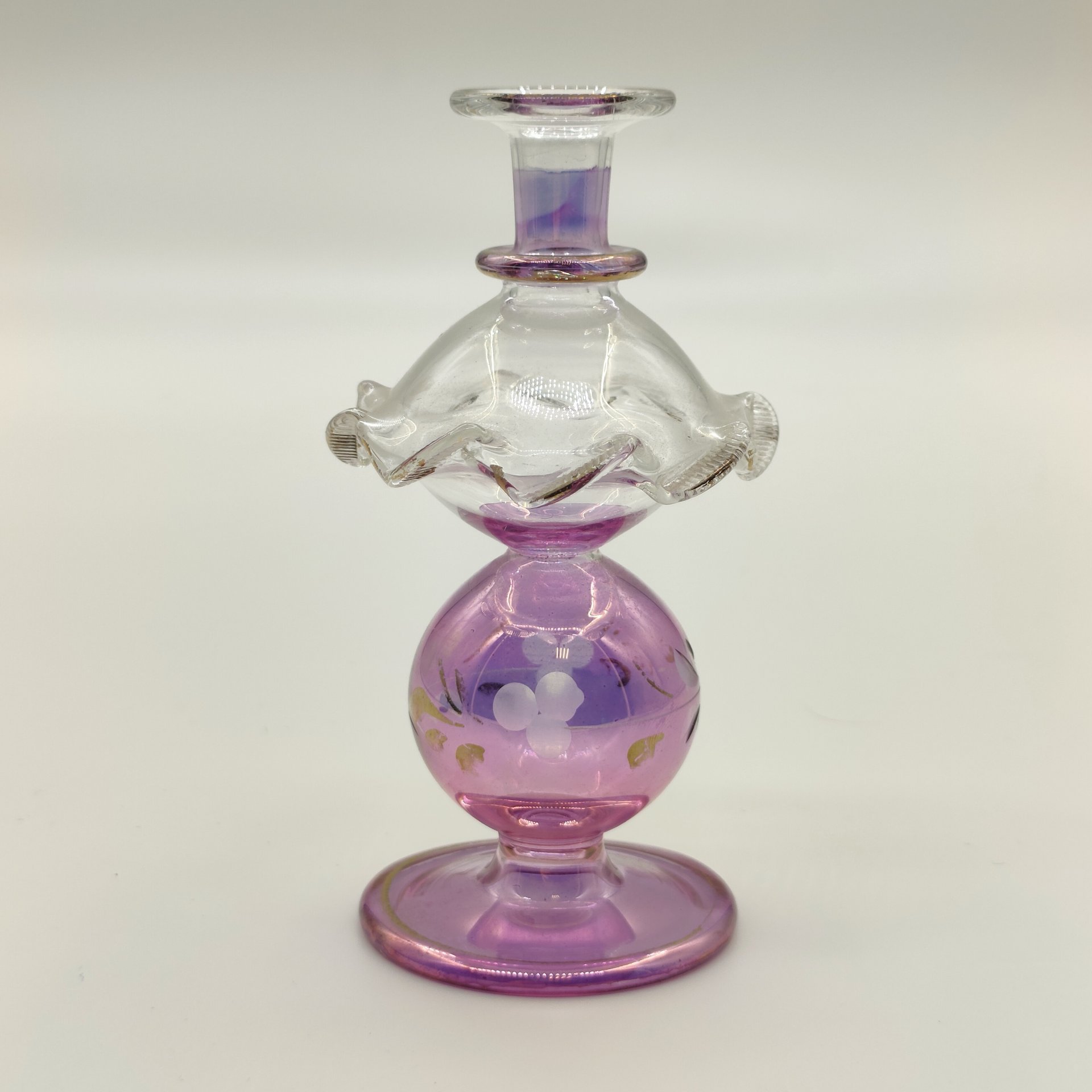 Изящный флакон для духов в восточном стиле, цветное стекло, выдувание, резьба, золочение, Западная Европа, 1950-1970 гг.