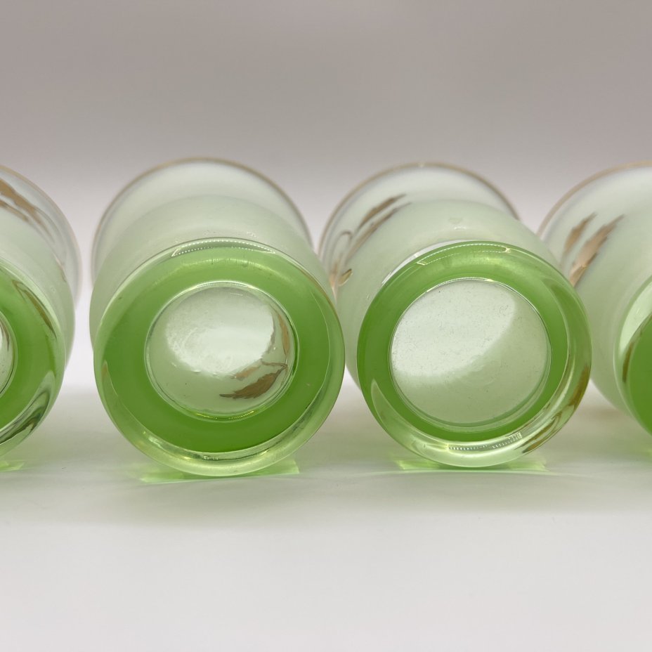 Набор стаканов с растительным декором на 4 персоны