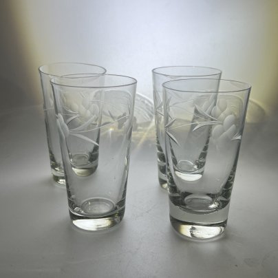 Набор из 4 стопок с резным растительным декором, стекло, алмазная грань, Россия, 1990-2010 гг.