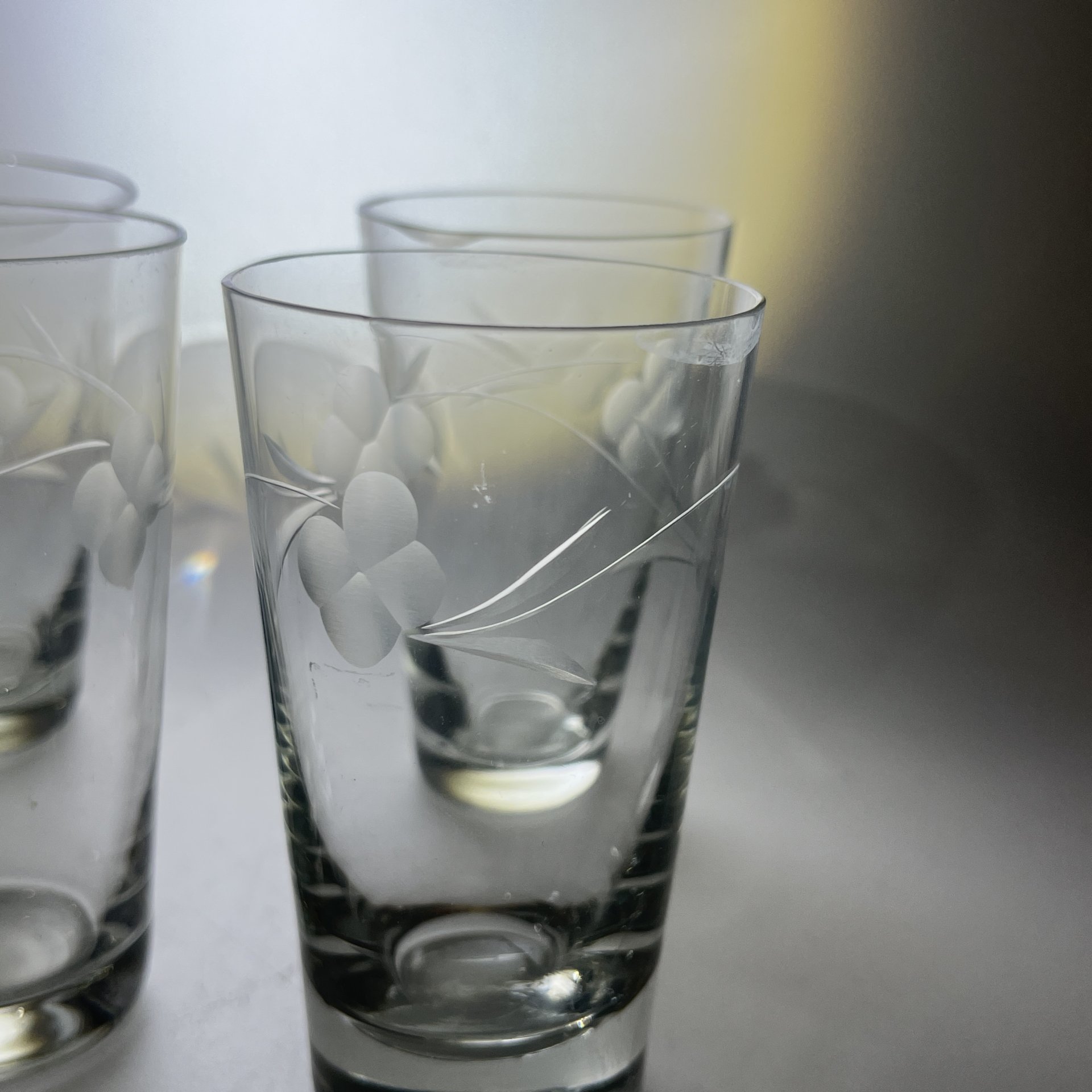 Набор из 4 стопок с резным растительным декором, стекло, алмазная грань, Россия, 1990-2010 гг.