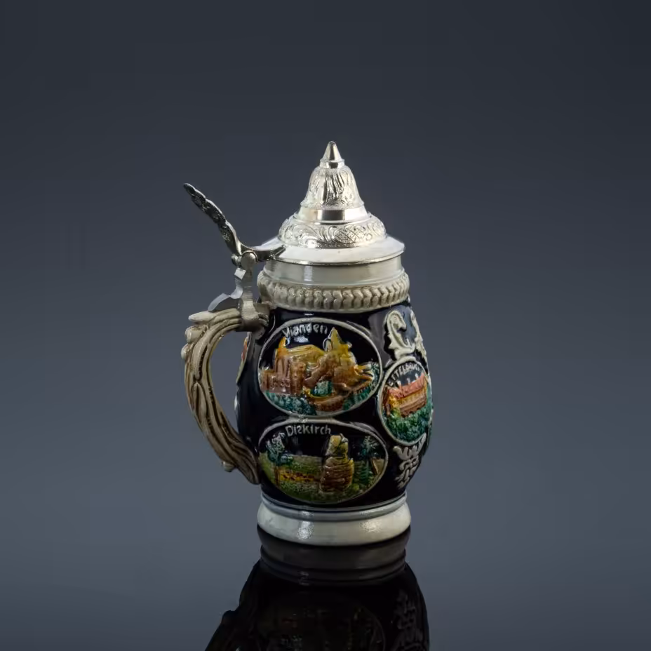 Кружка - "stein" пивная (малая) , с декоративной крышкой, с видами Люксембурга