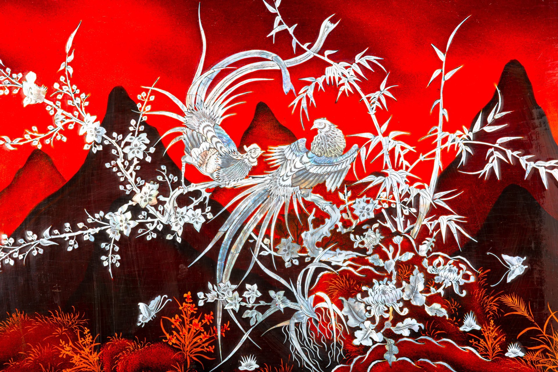 Настенное панно "Райские птицы в цветах"