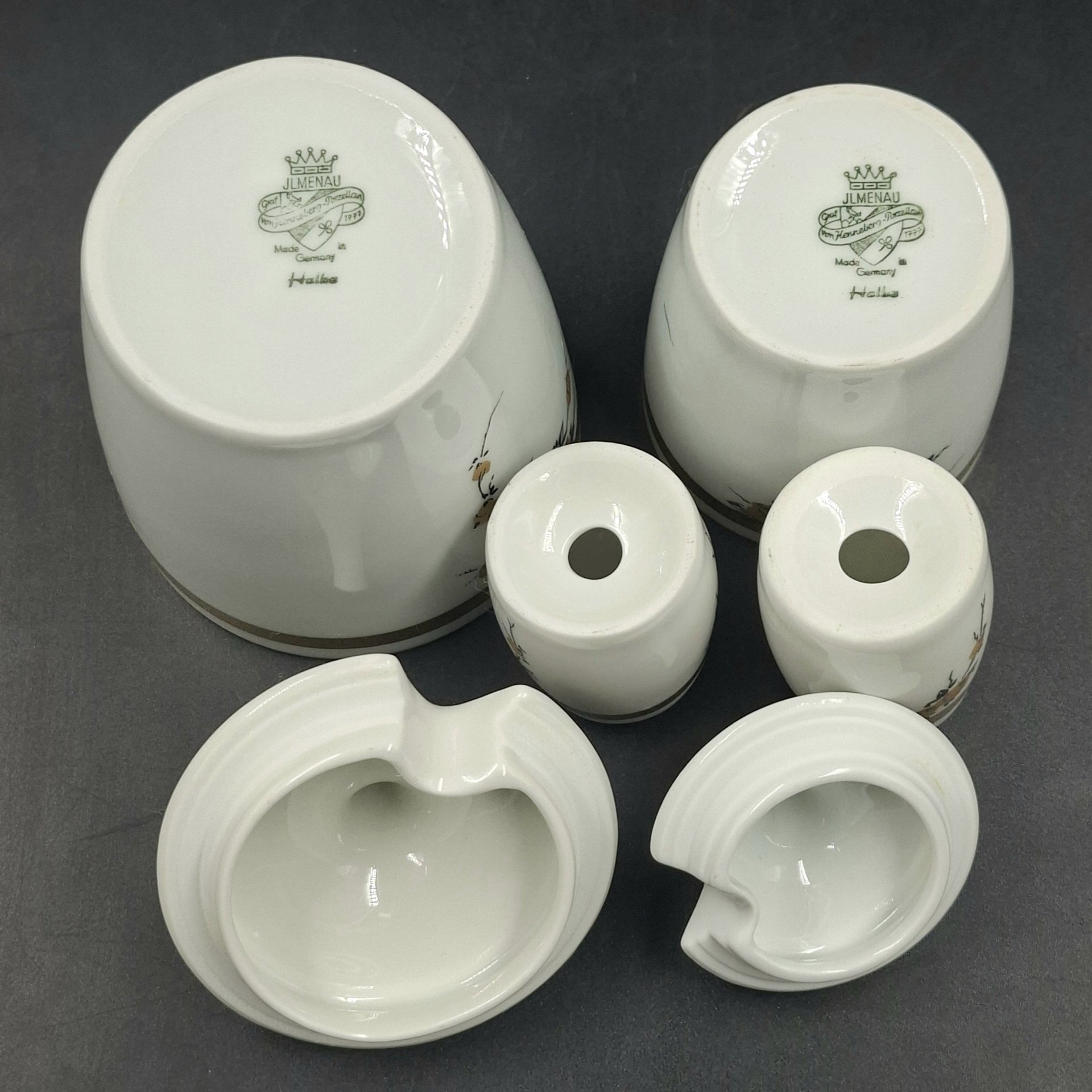 Набор для специй (солонка, перечница, горчичница и хренница) с цветочным декором золотистого цвета, фарфор, деколь, золочение, Graf Von Henneberg Porzellan, 1777 Jlmenau, ГДР, 1973-1977 гг.