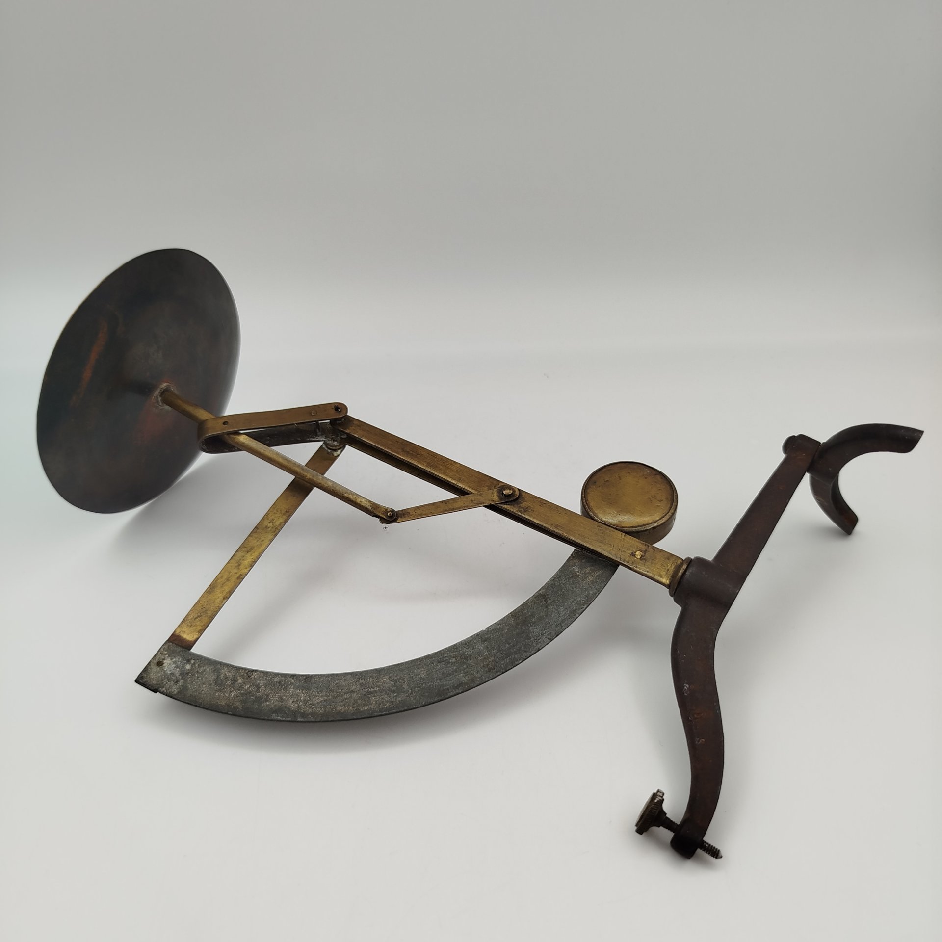 Весы почтовые, латунь, железо, цинк, Франция, 1910-1950 гг.