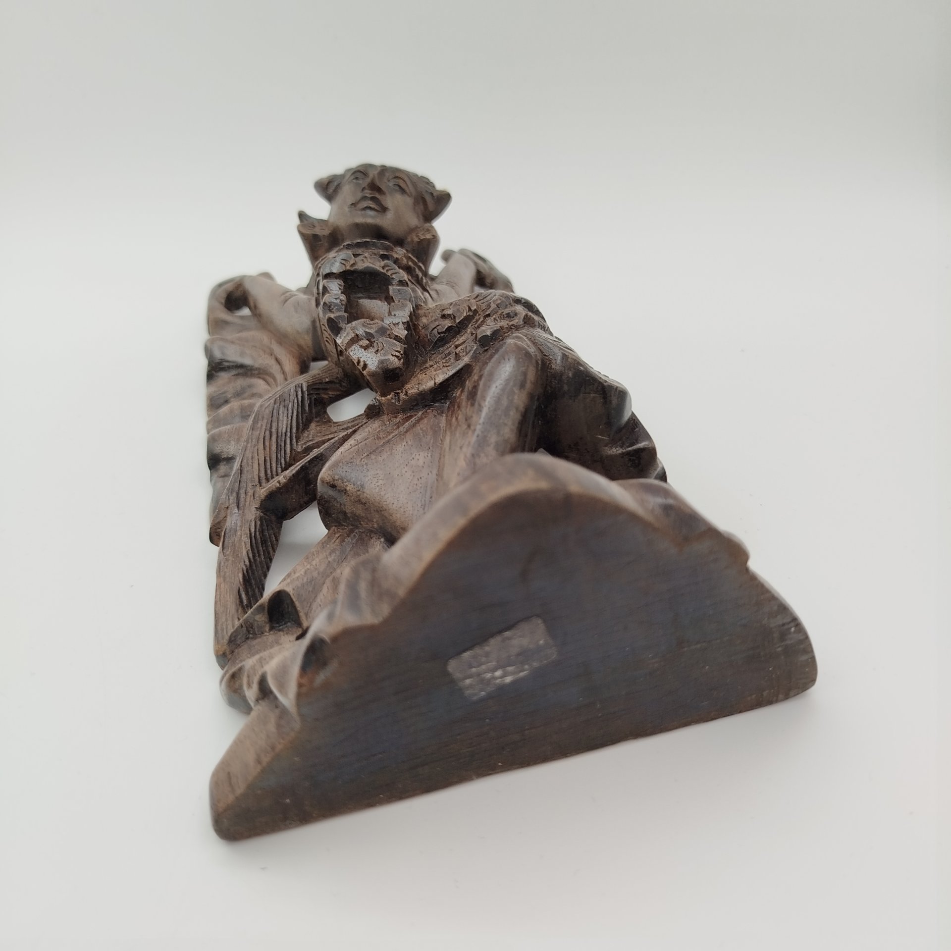 Статуэтка "Танцовщица" ("Апсара"), дерево, резьба, Азия, 2000-2010 гг.