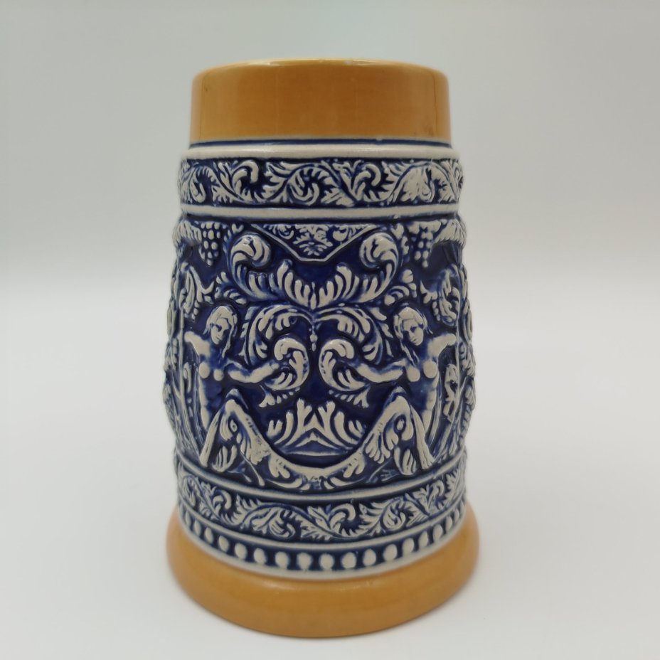 Кружка пивная миниатюрная, украшенная растительным декором, Gladiator design studio
