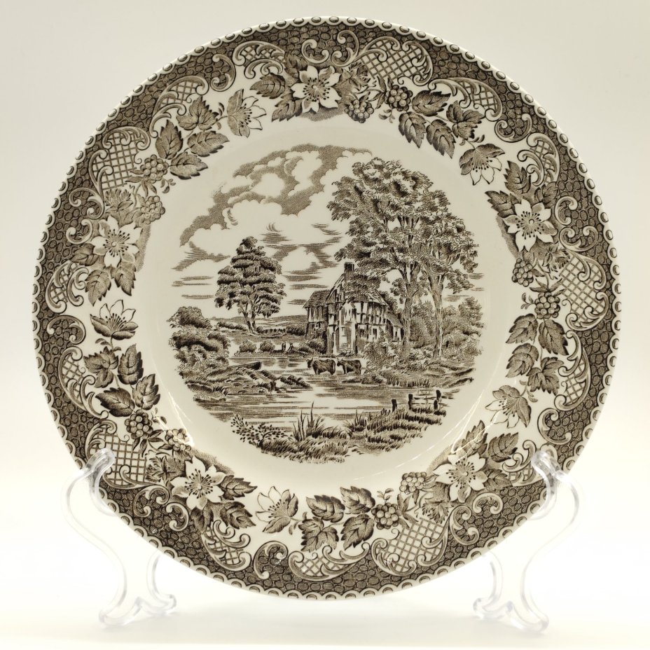Тарелка обеденная с изображением сельского пейзажа, Barratts of Staffordshire, фаянс, деколь, Великобритания, 1970-1990 гг.