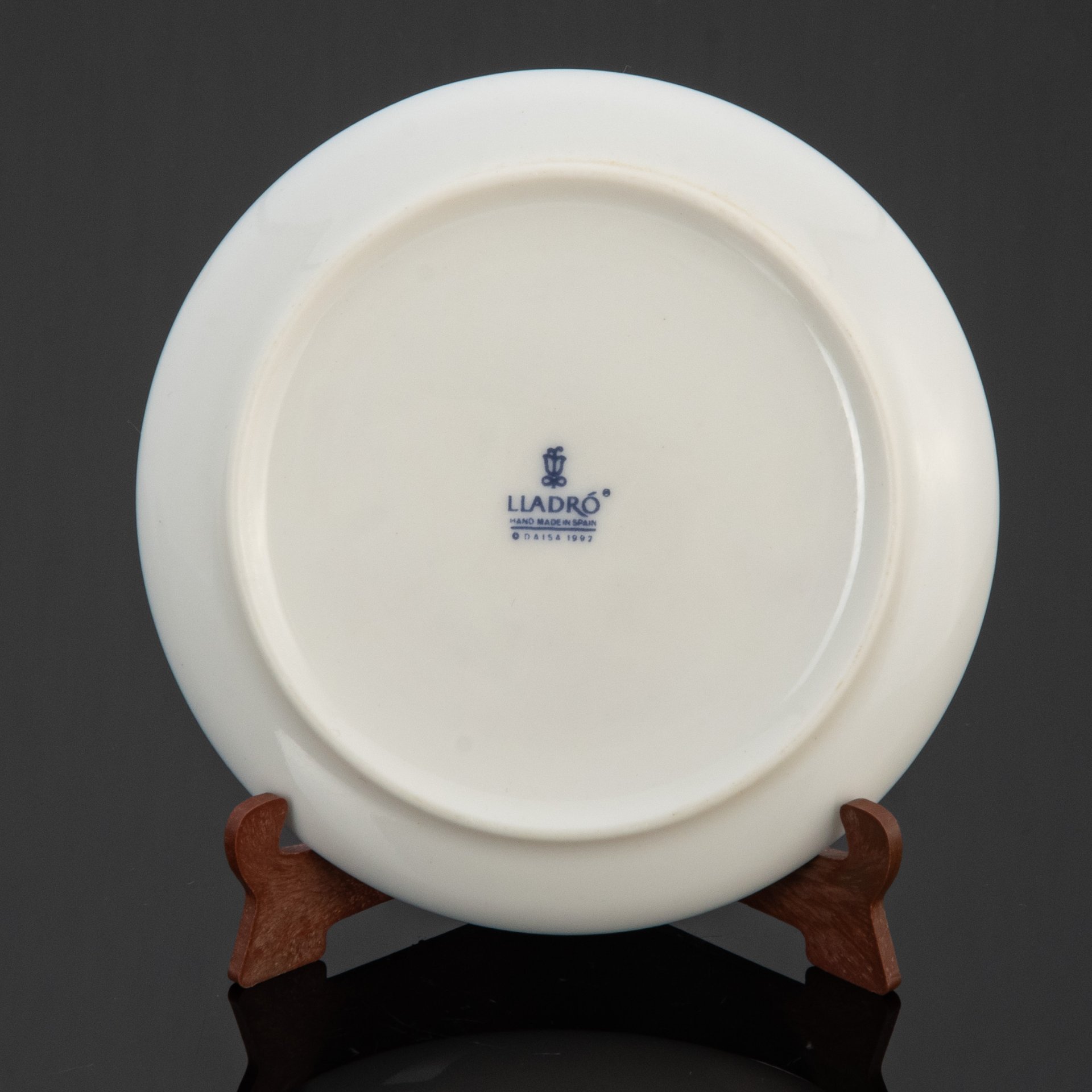 Тарелка декоративная (миниатюрная) "Каравелла" на подставке, Lladro