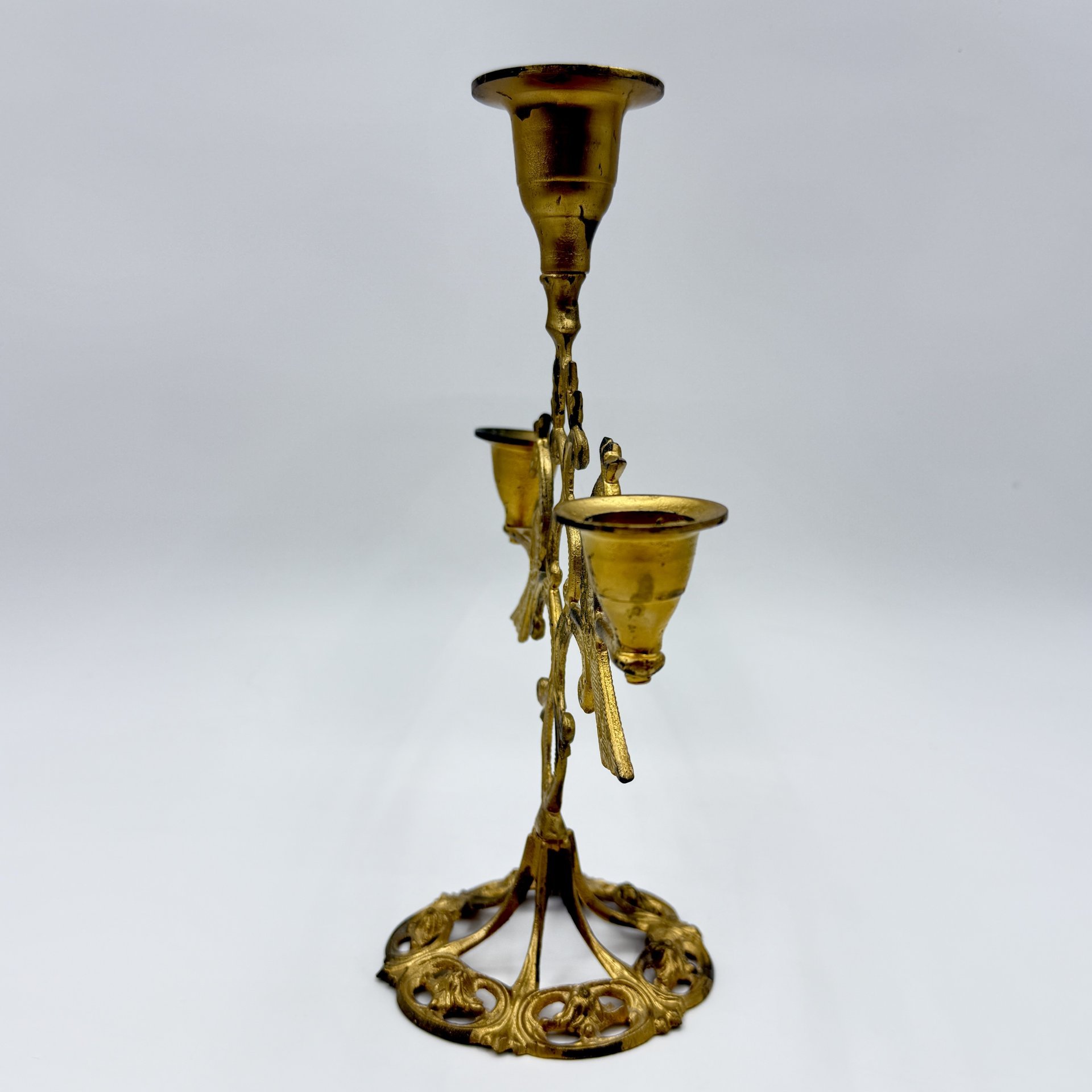 Подсвечник на 3 свечи (трикирий) "Птицы", металл, краска, Азия, 1970-1990 гг.
