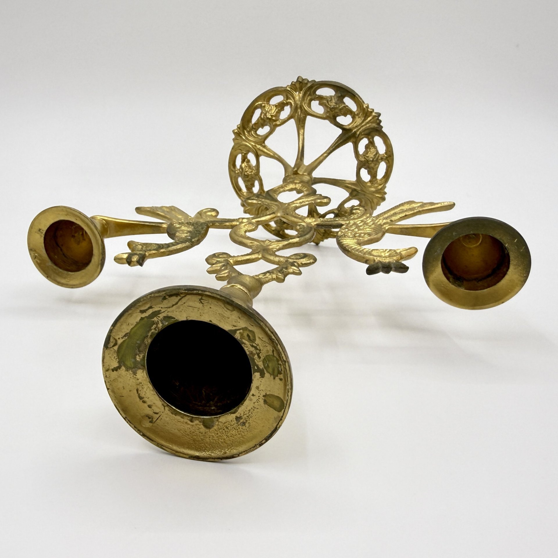 Подсвечник на 3 свечи (трикирий) "Птицы", металл, краска, Азия, 1970-1990 гг.