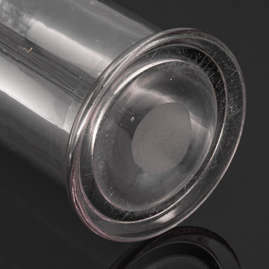 Сосуд лабораторный большого размера, с линзой на дне  цифрой "16" на бортике