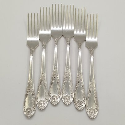 Набор из шести столовых вилок с растительным декором, мНЦ (медь-никель-цинк), Вольнянский завод столовых приборов им. Шевченко (ЗiШ, ЗиШ), СССР, 1960-1990 гг.