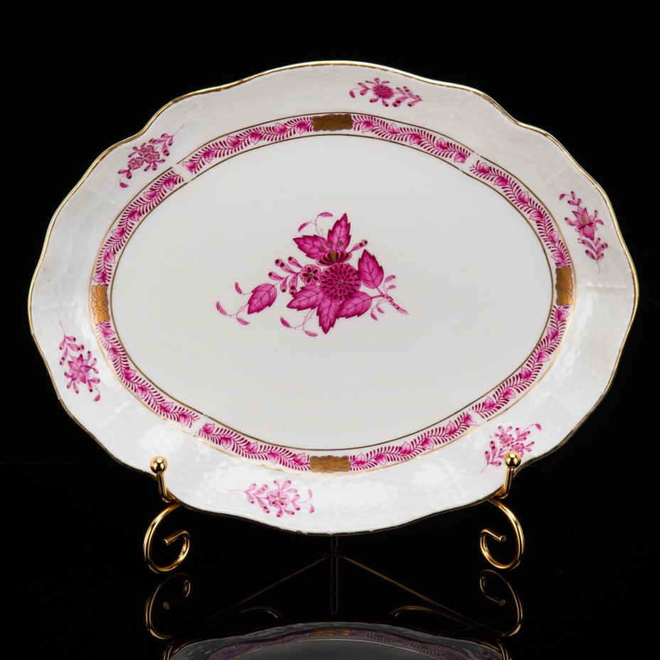 Блюдо сервировочное круглой формы, выполненное в фирменном дизайне "Chinese Bouquet/Apponyi Purpur", Herend (Херенд)